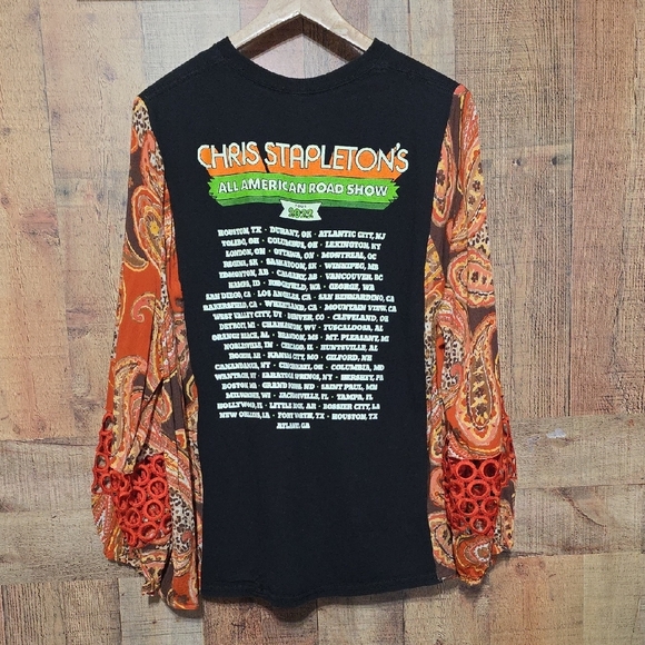 Upcycled Chris Stapleton Tee With Paisley Sleeves - Picture 7 of 8